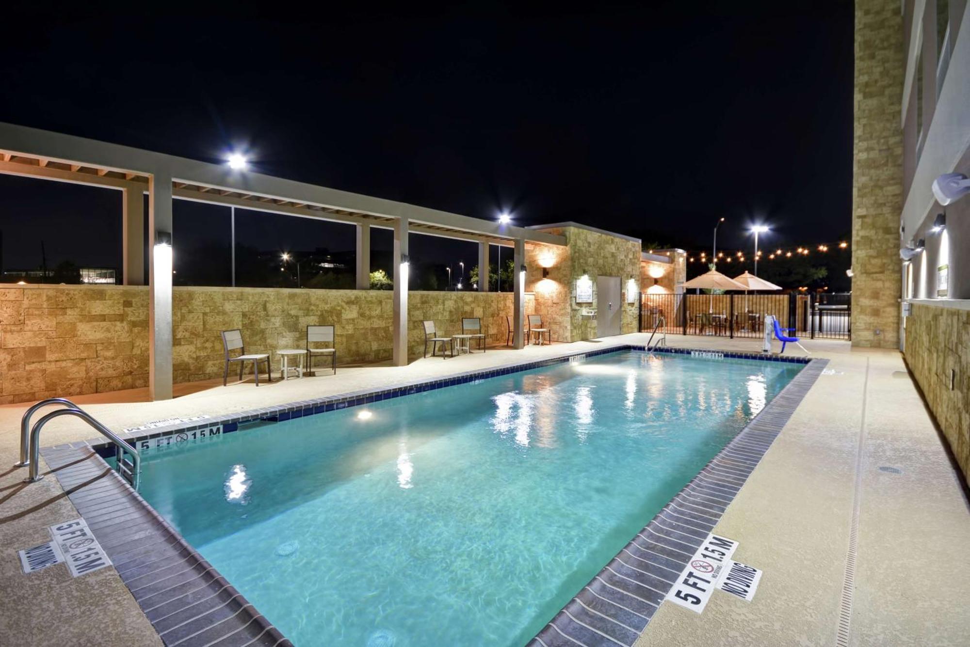 Home2 Suites Houston Westchase Extérieur photo